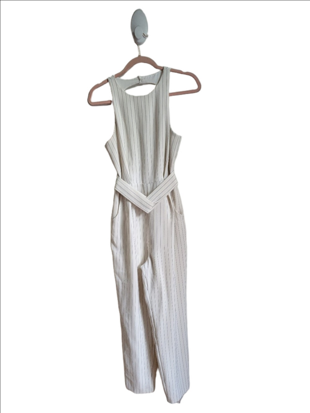 FINDERS KEEPERS Cream Pinstripes Sleeveless Back Keyhole Jumpsuit Extra-Small